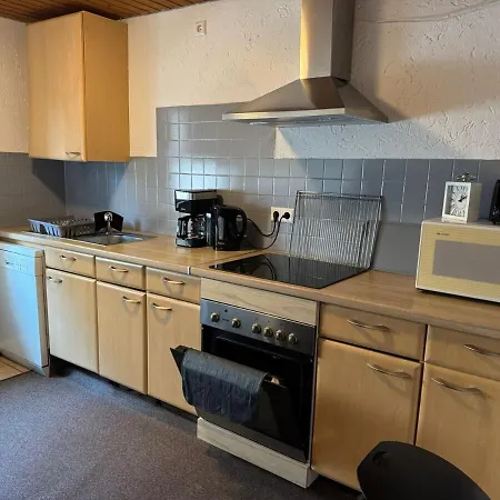 3 Apartment *